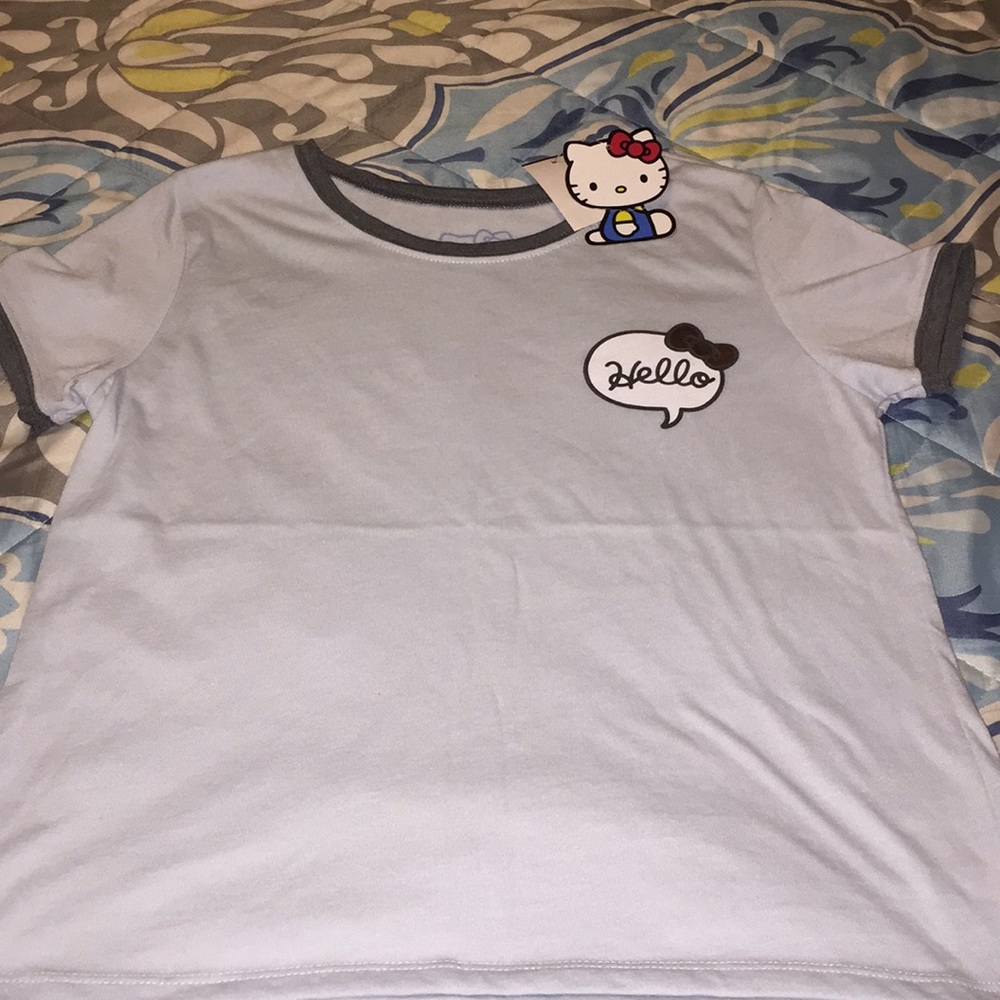 Hello kitty t shirt